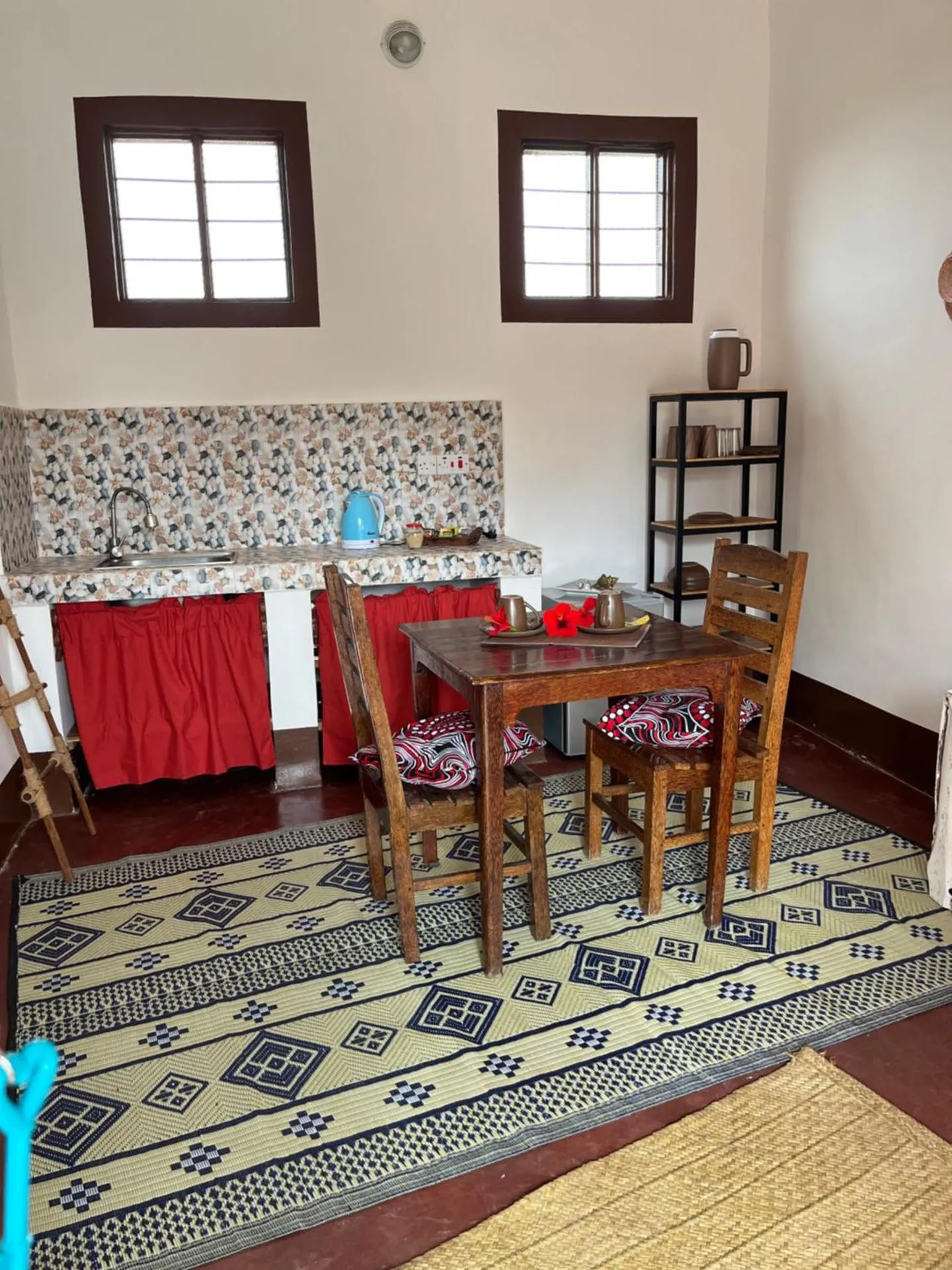Dog Friendly Bed and breakfast $Uroa - $Habibi B&B
