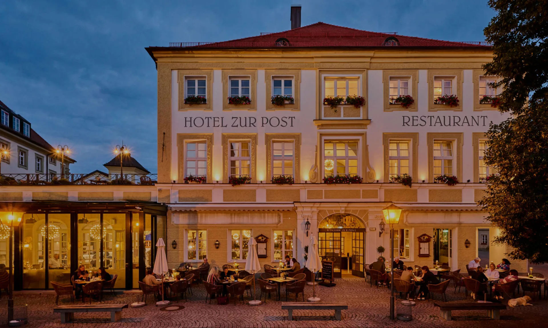 Hotel Zur Post Altötting interior