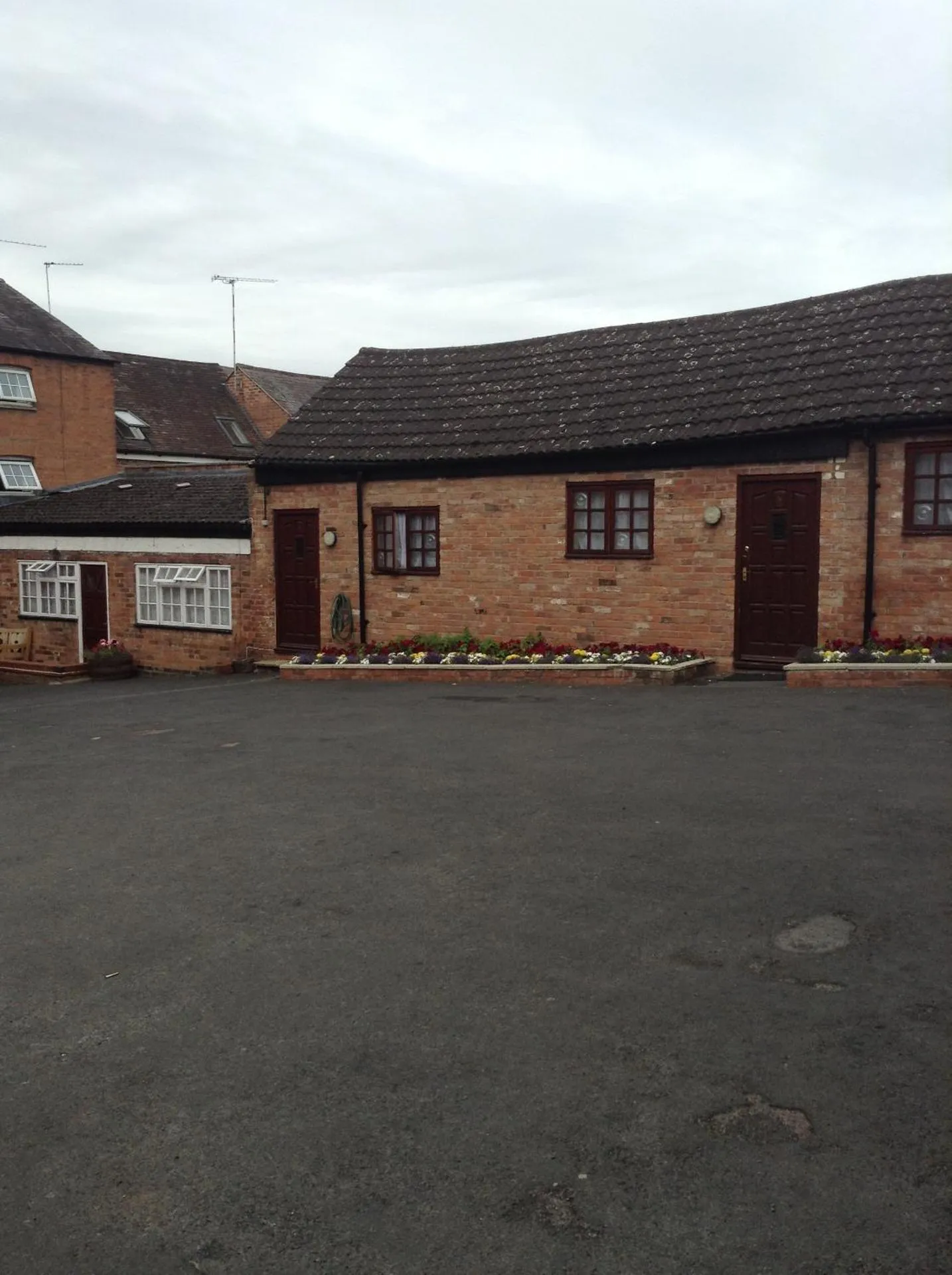 The Black Horse Inn