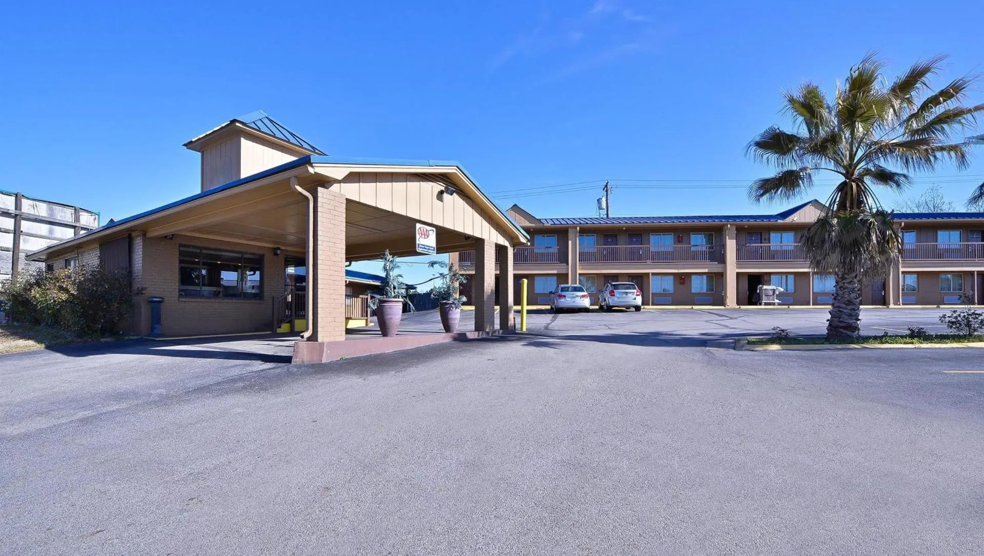 Americas Best Value Inn Center