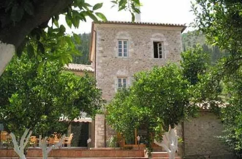 Dog Friendly Hotel $Mystras - $Pyrgos Of Mystra