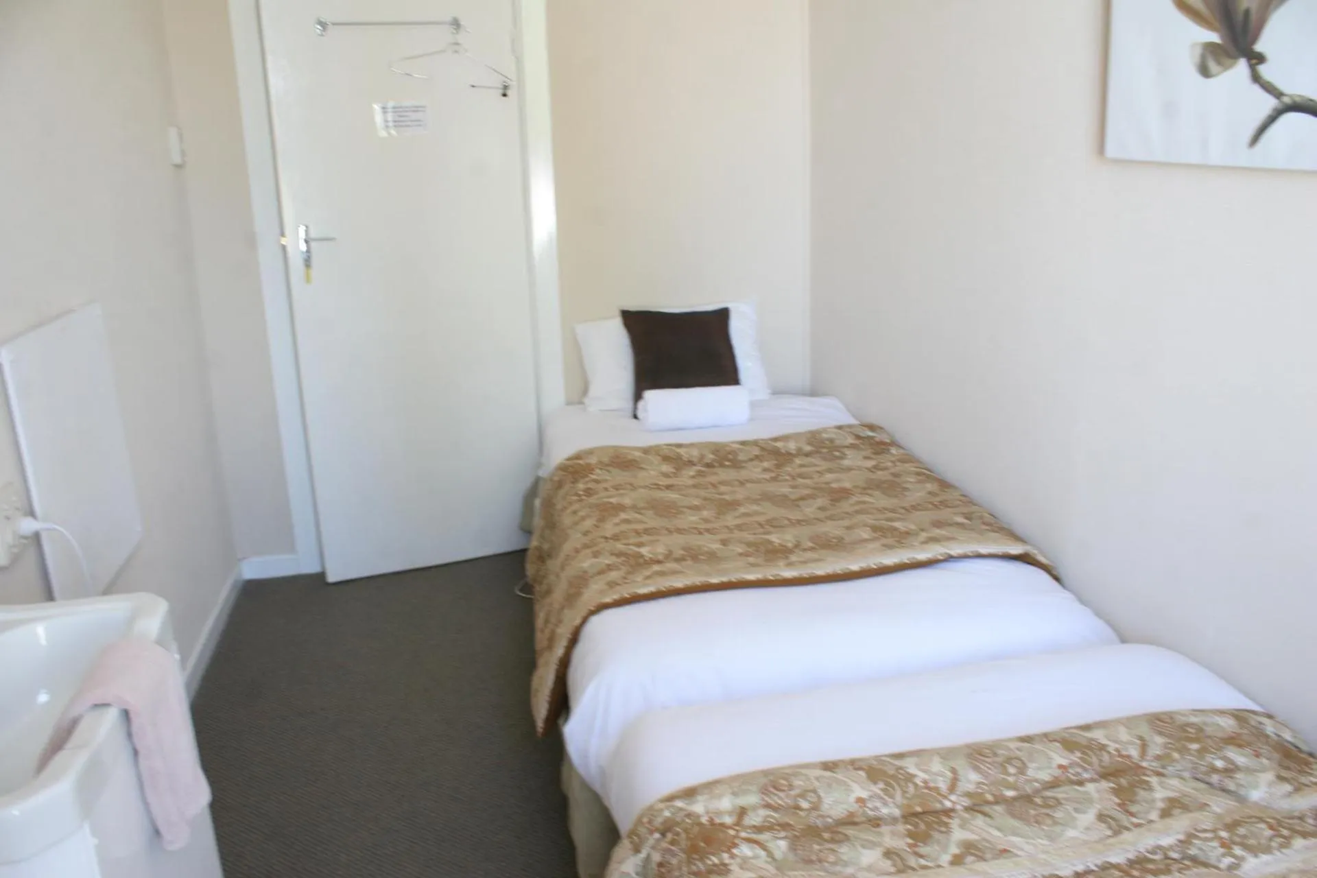 The Lumsden Hotel