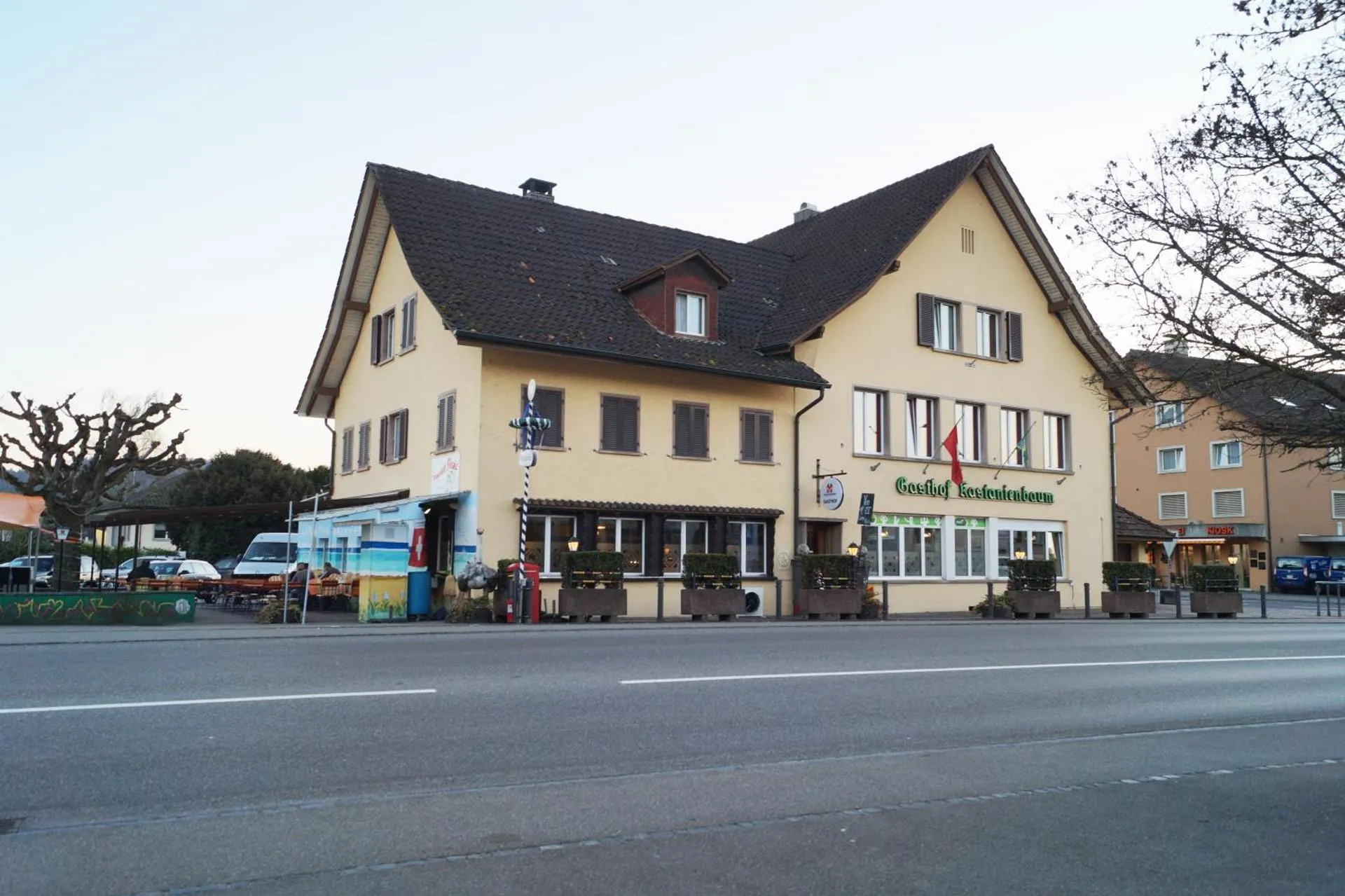Dog Friendly Hotel $Hunzenschwil - $Gasthof Kastanienbaum