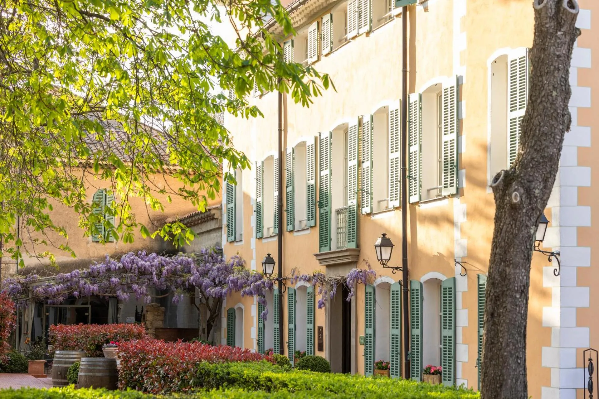 Hostellerie De L'abbaye De La Celle - Les Collectionneurs