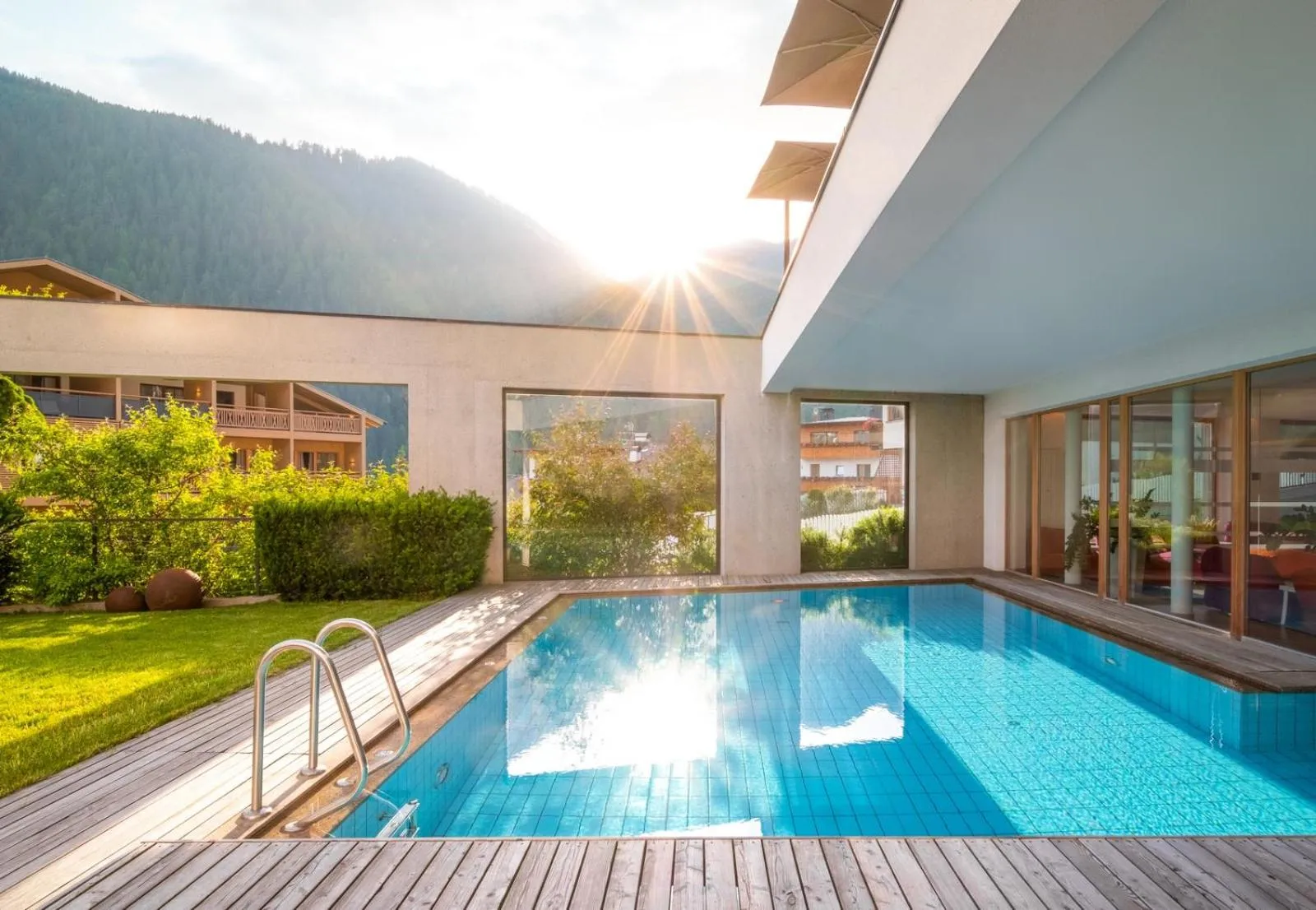Dog Friendly Hotel $Valles - $Hotel Valserhof