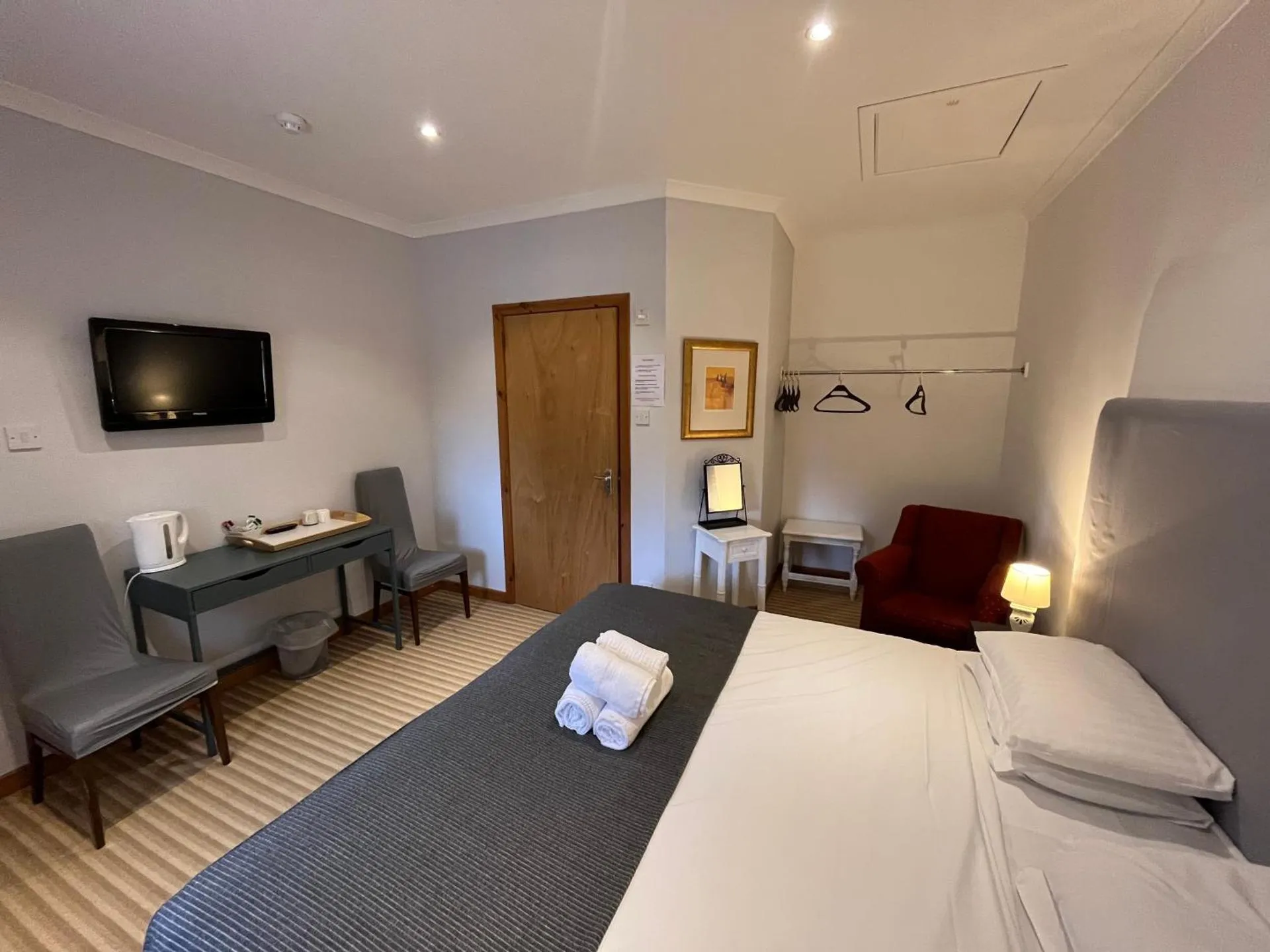 Dog Friendly Hotel $Kingussie - $Columba House