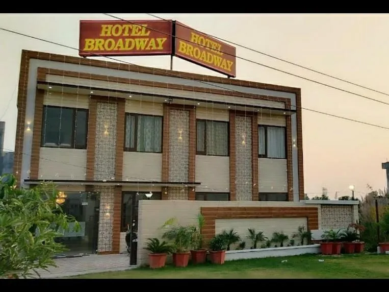 Hotel Broadway
