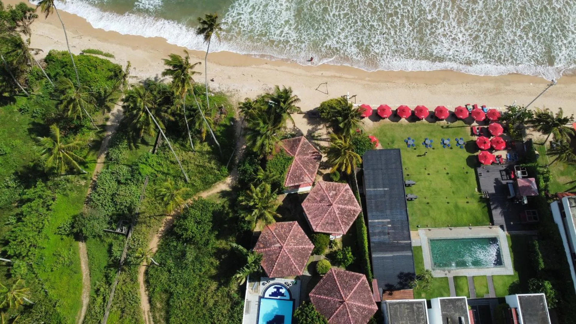 Alma Beach Hotel