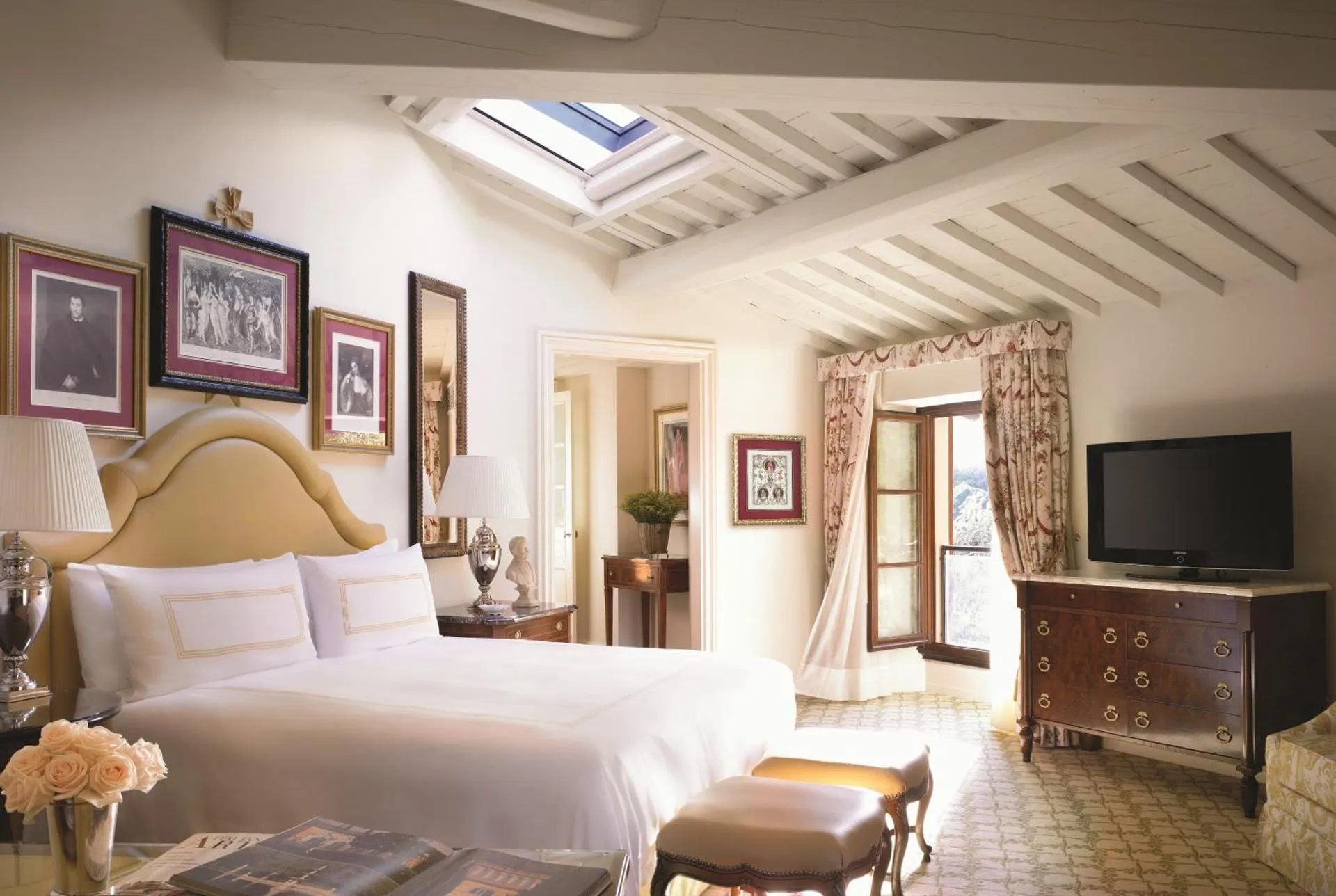 Dog Friendly Hotel $Florence - $Four Seasons Hotel Firenze