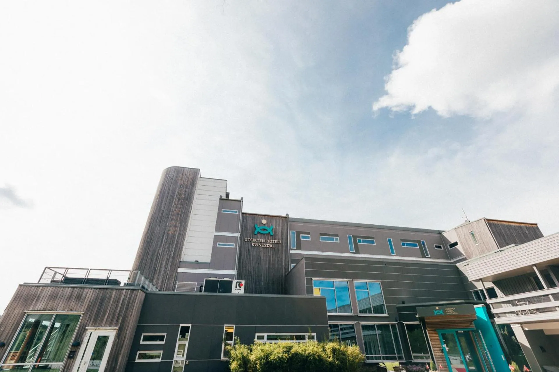 Dog Friendly Hotel $Kvinesdal - $Utsikten Hotell Kvinesdal