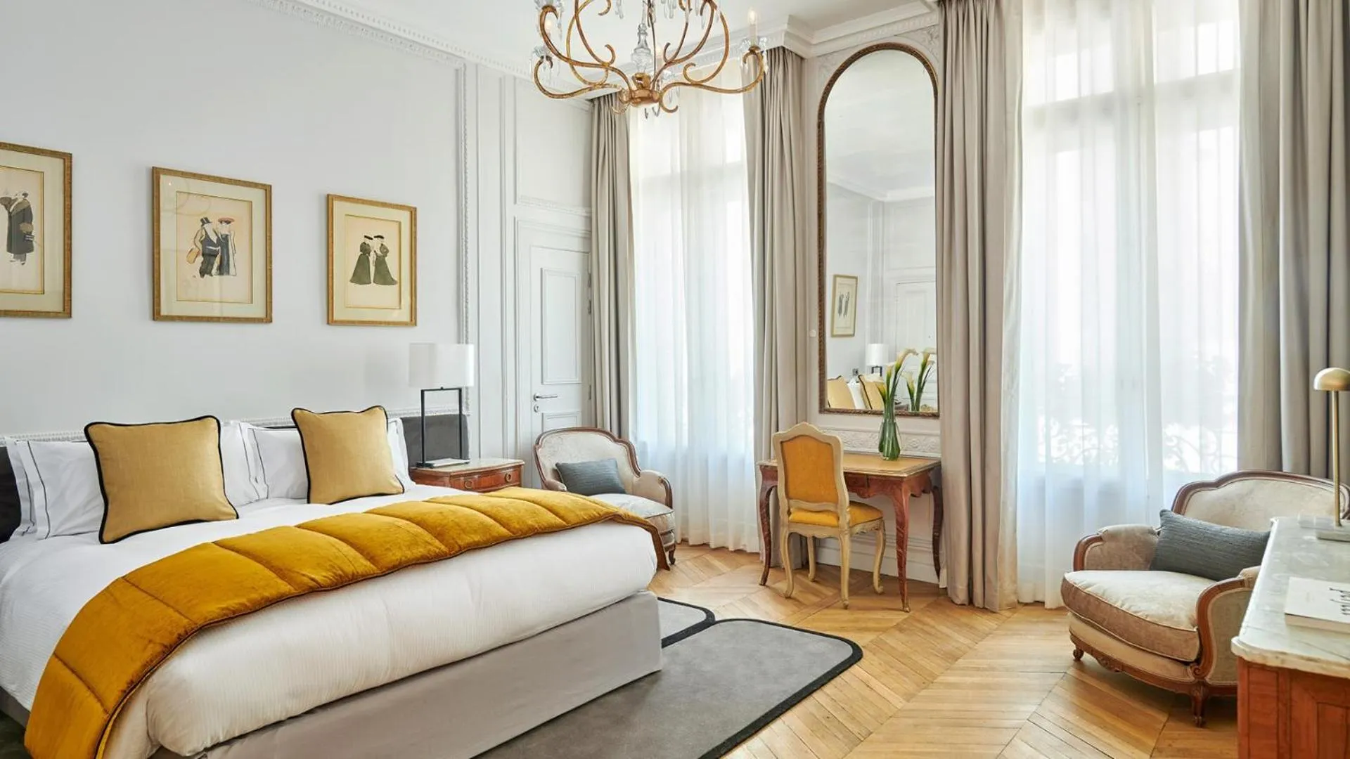Dog Friendly Hotel $Paris - $Hôtel Lancaster Paris Champs-Elysées