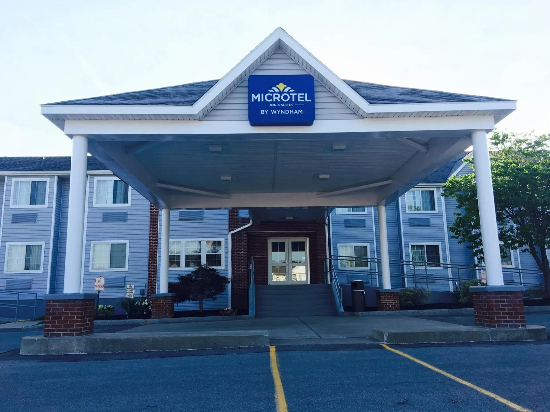 Microtel Inn & Suites by Wyndham Syracuse Baldwinsville
