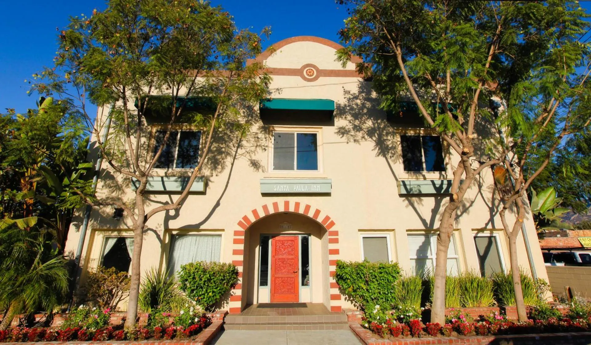 Dog Friendly Hotel $Santa Paula - $Santa Paula Inn