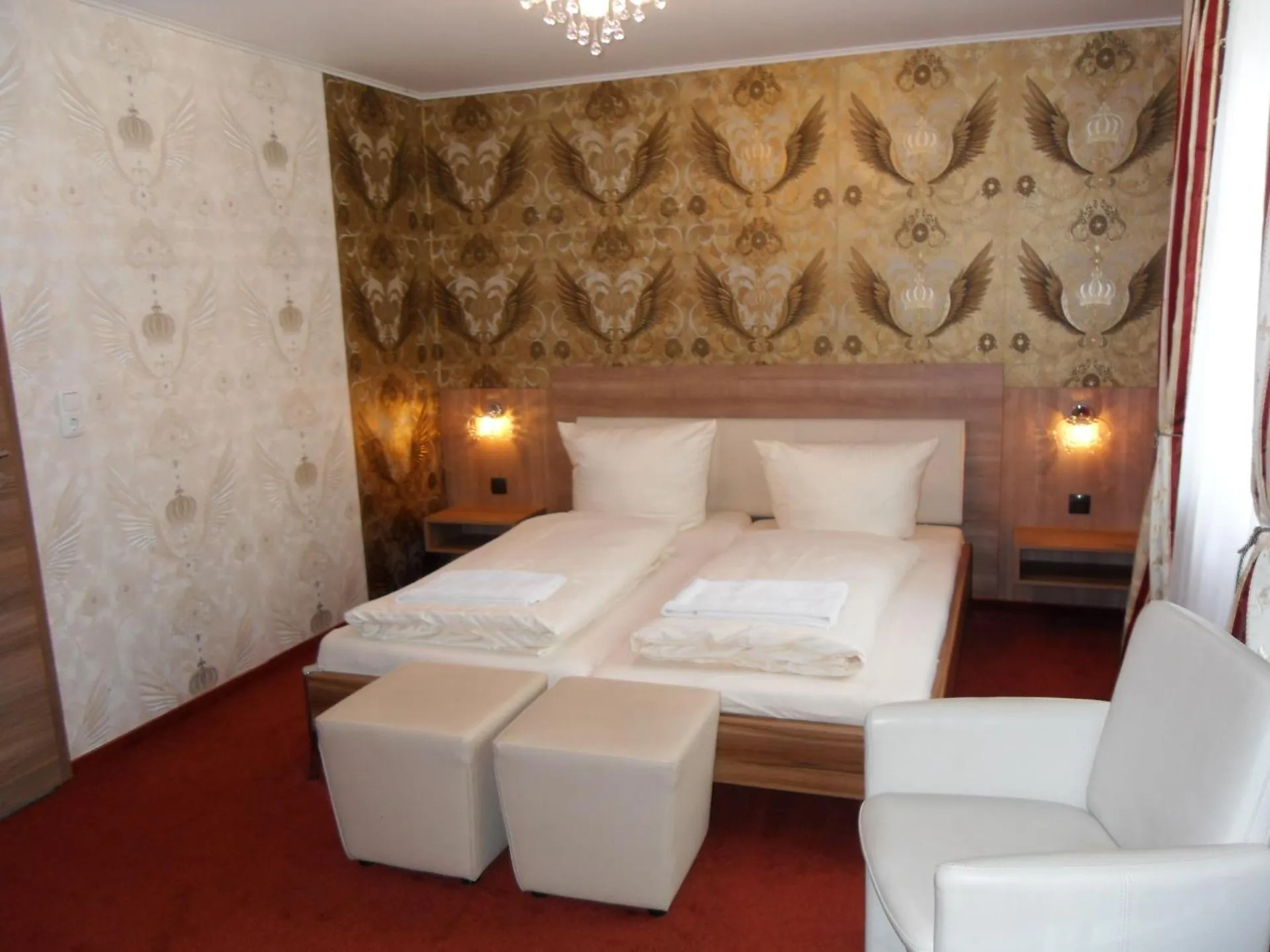 Dog Friendly Hotel $Vohenstrauß - $Landhotel Fuchsbau