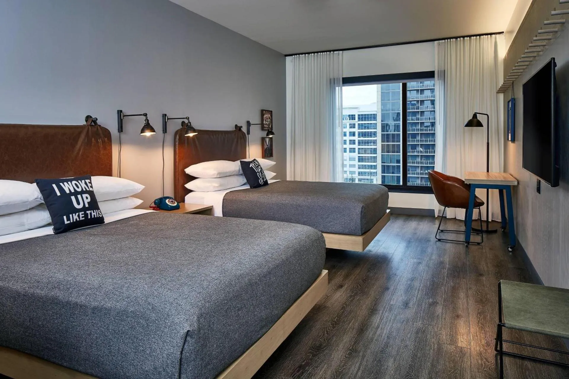 Dog Friendly Hotel $Atlanta - $Moxy Atlanta Midtown