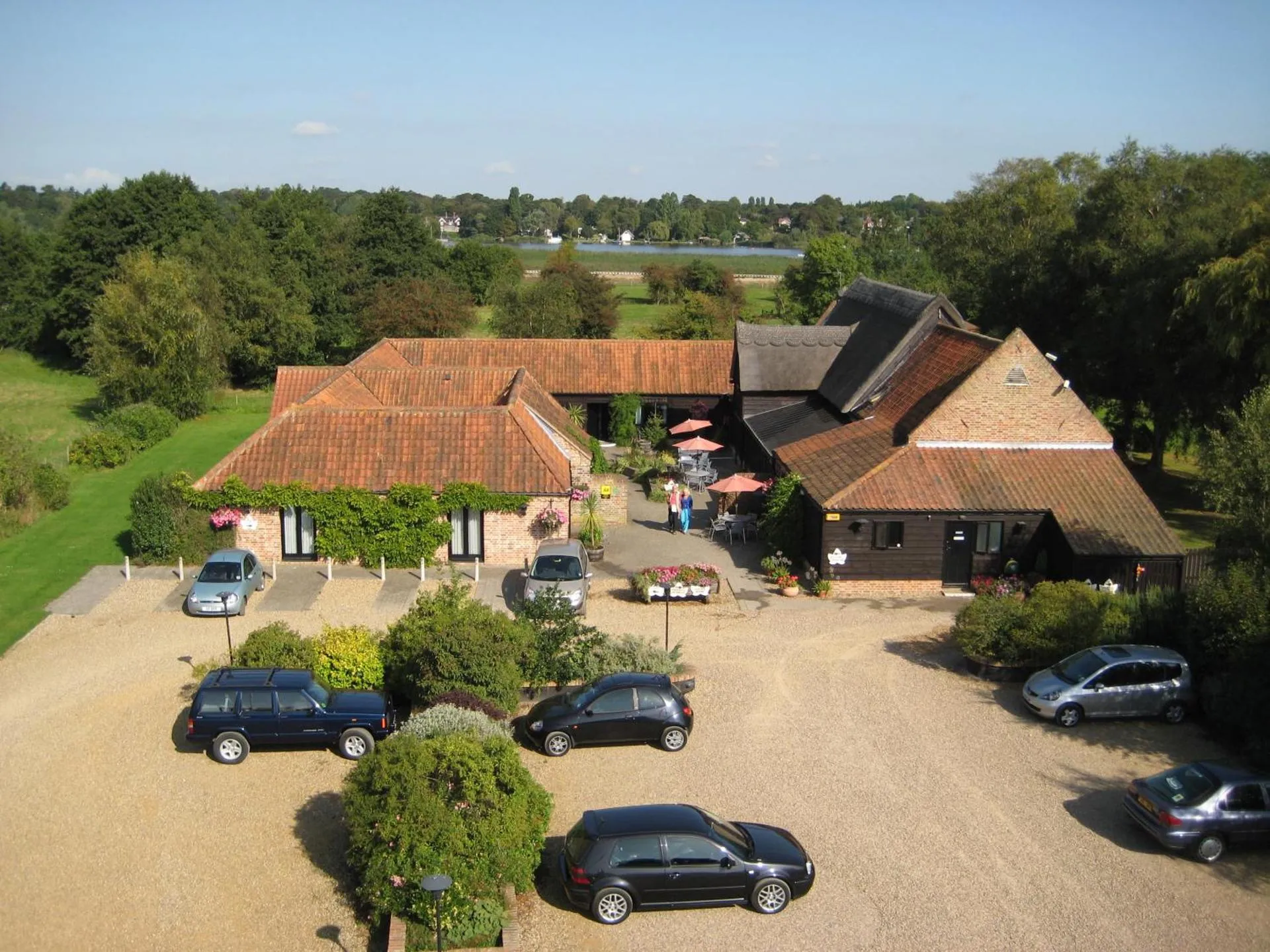 Dog Friendly Hotel $Lowestoft - $Ivy House Country Hotel