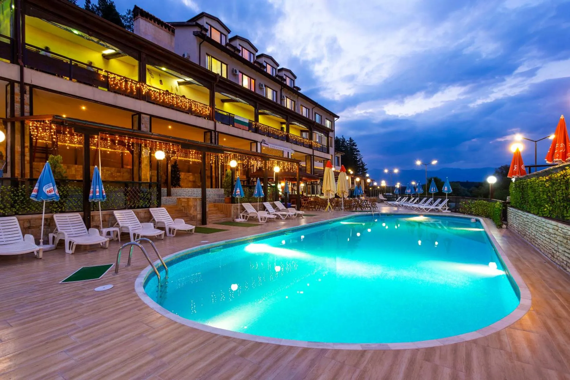 Dog Friendly Hotel $Banya - $Termo Hotel Aspa Vila