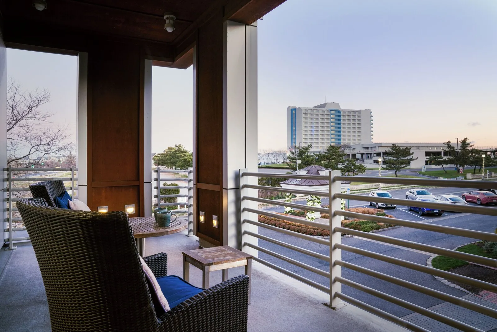 Bungalow Hotel interior