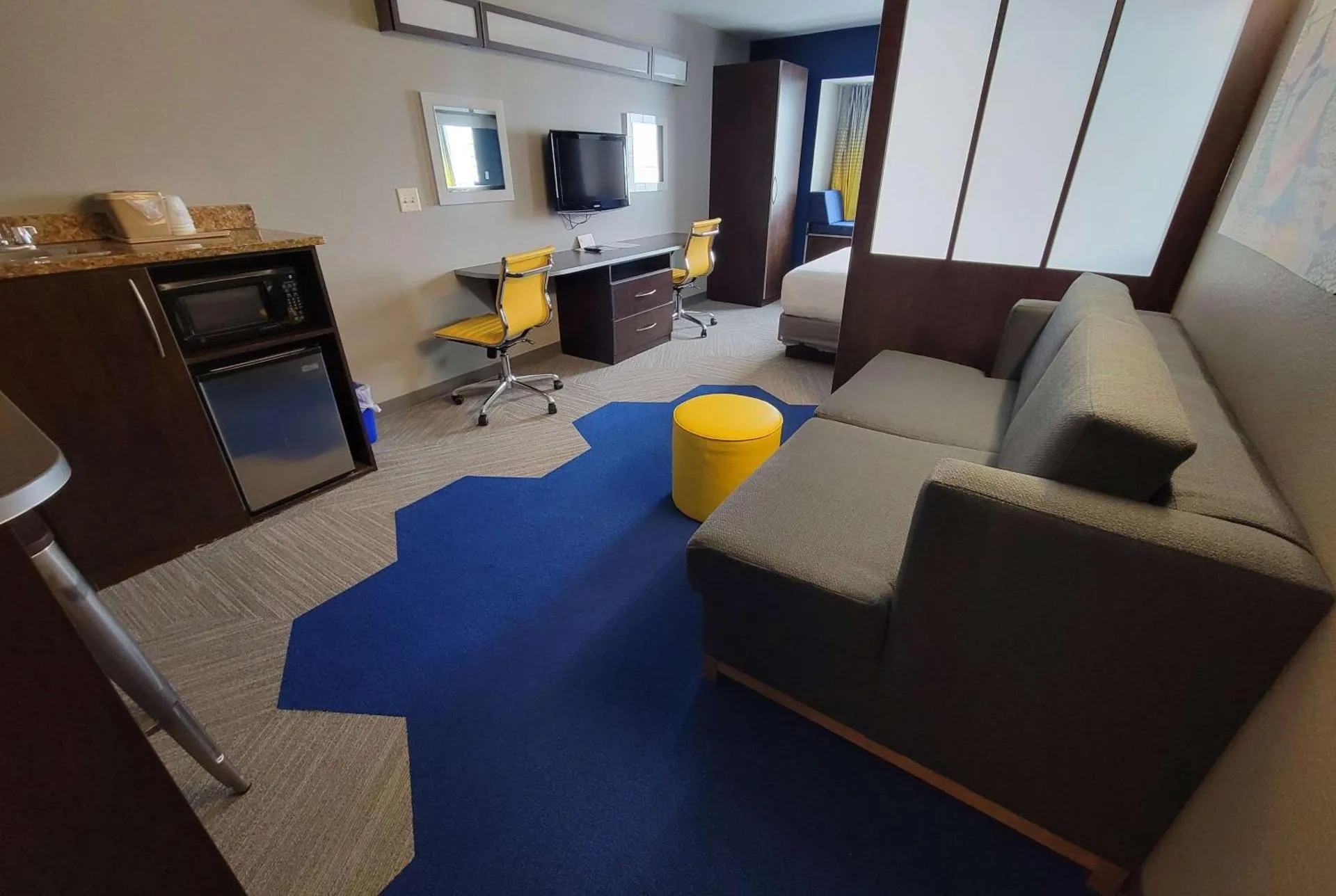 Dog Friendly Hotel $Council Bluffs - $Microtel Inn & Suites by Wyndham Bluffs