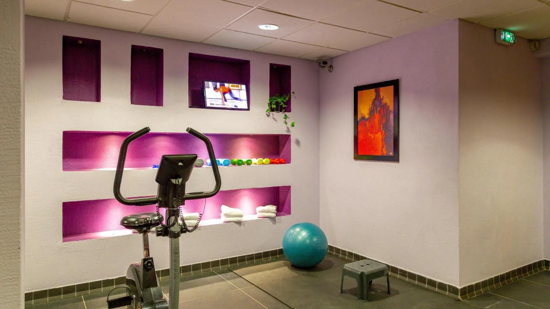 Dog Friendly Aparthotel $Vallorcine - $Dormio Resort Les Portes du Mont Blanc
