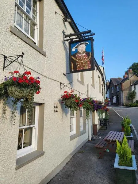 Dog Friendly Hotel $Broughton in Furness - $Old Kings Head