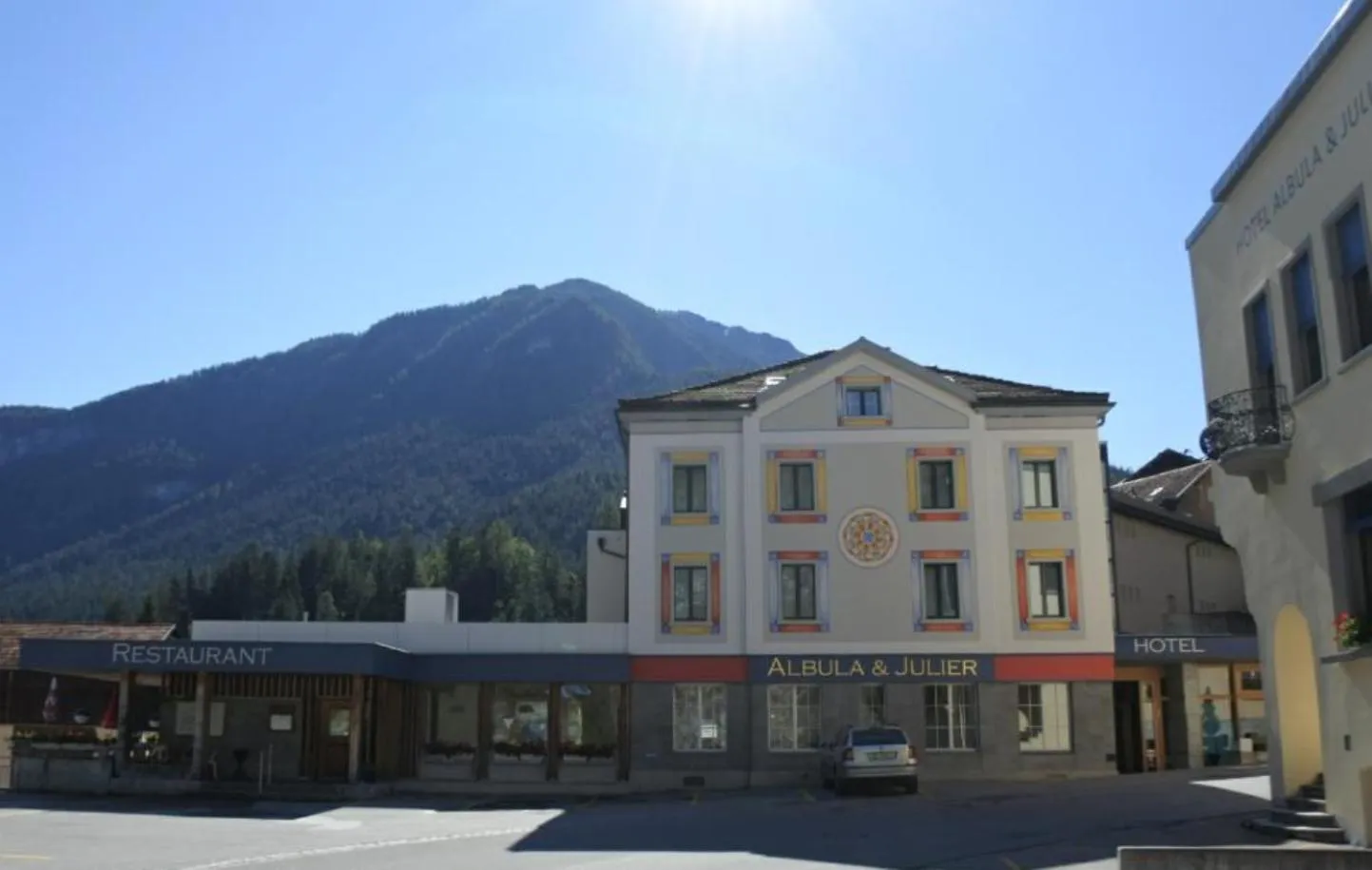 Dog Friendly Hotel $Tiefencastel - $Hotel Albula & Julier