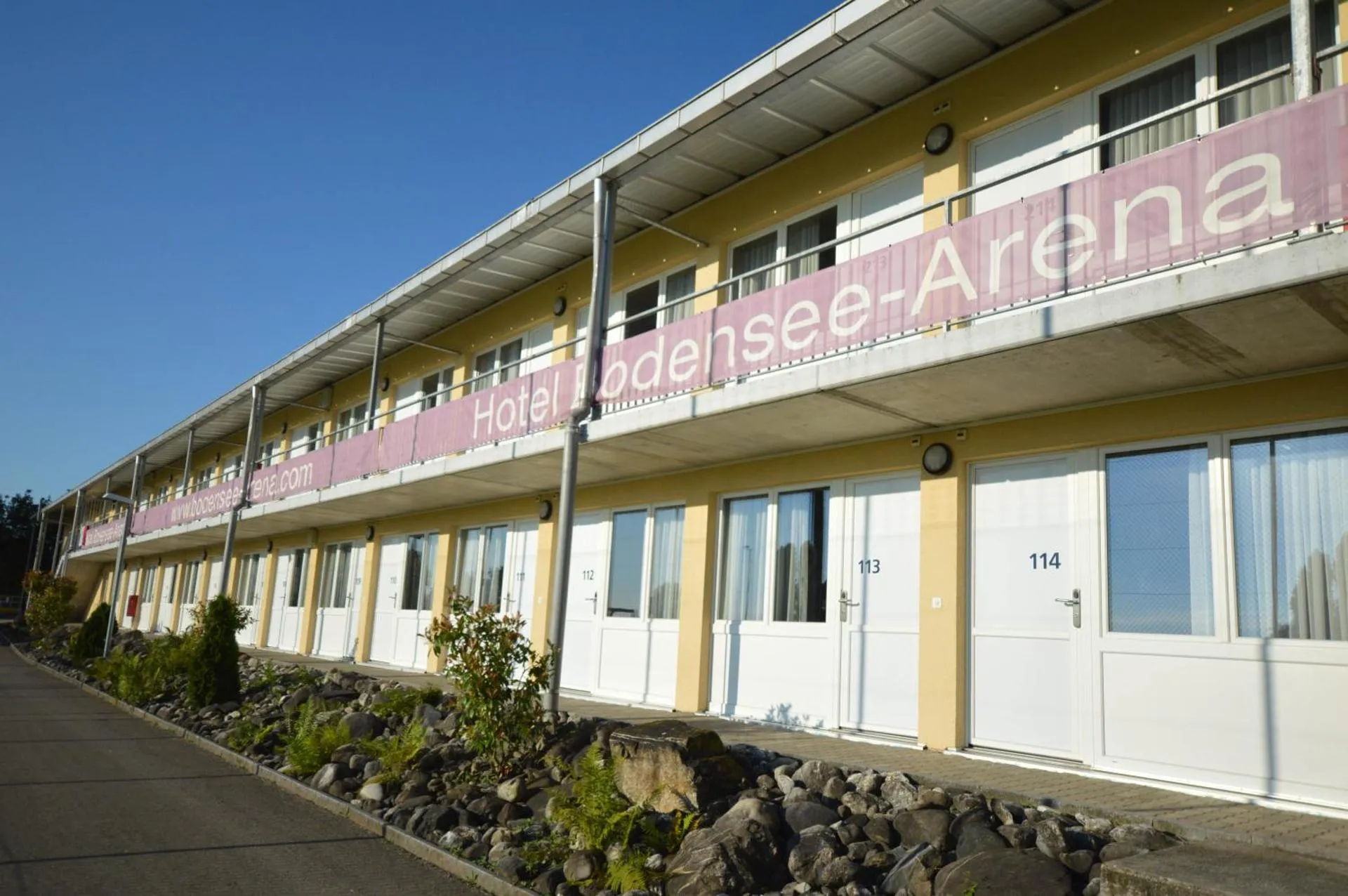 Dog Friendly Hotel $Kreuzlingen - $Hotel Bodensee-Arena