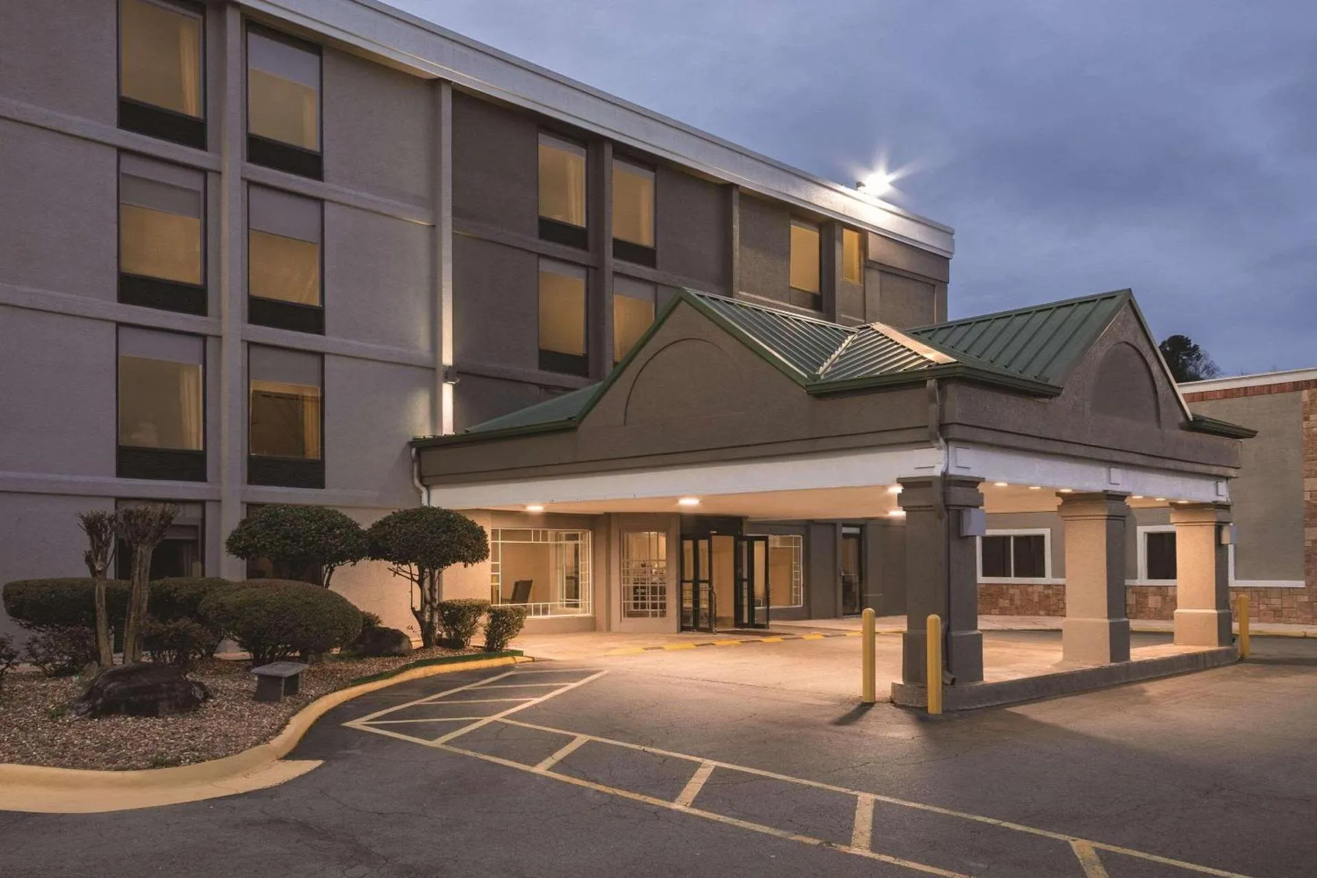Country Inn & Suites By Radisson North Little Rock