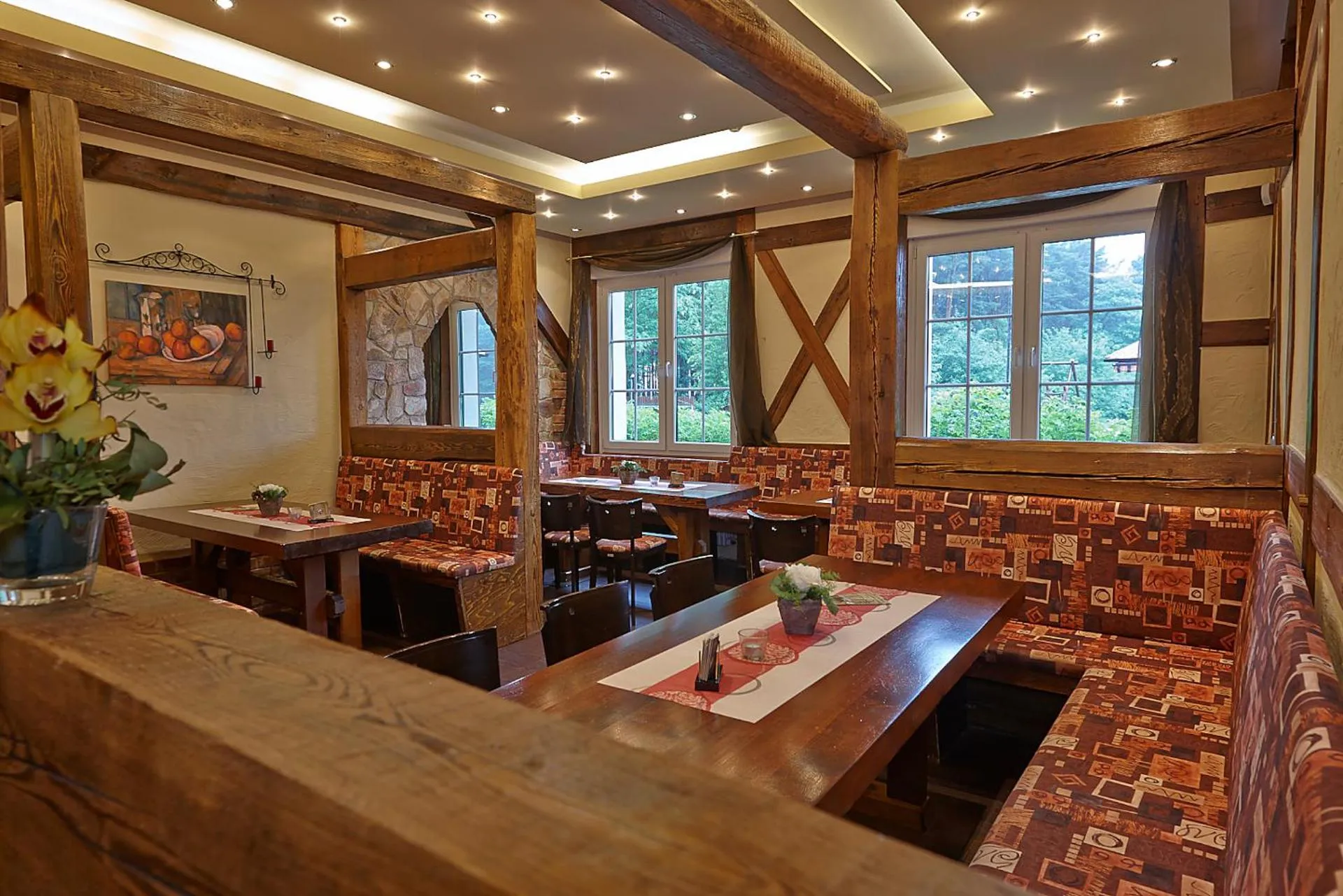 Dog Friendly Hotel $Bertingen - $La Porte