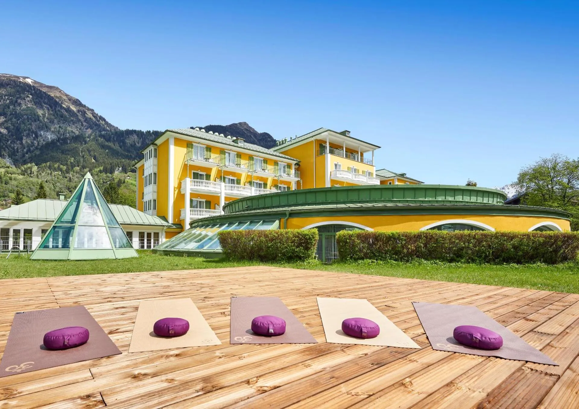 Dog Friendly Hotel $Bad Hofgastein - $Das Alpenhaus Gasteinertal