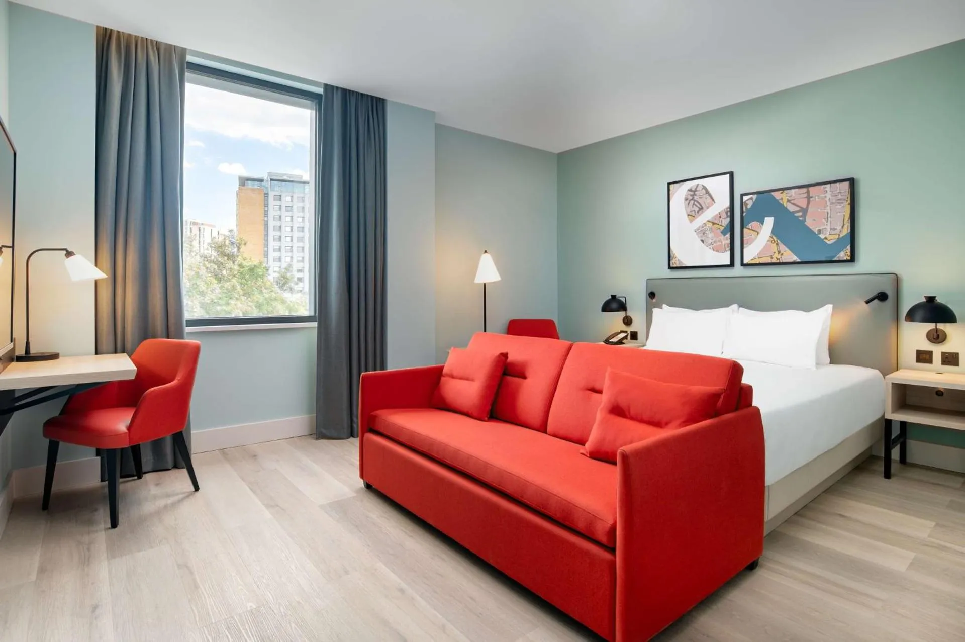 Hyatt Place London City East interior