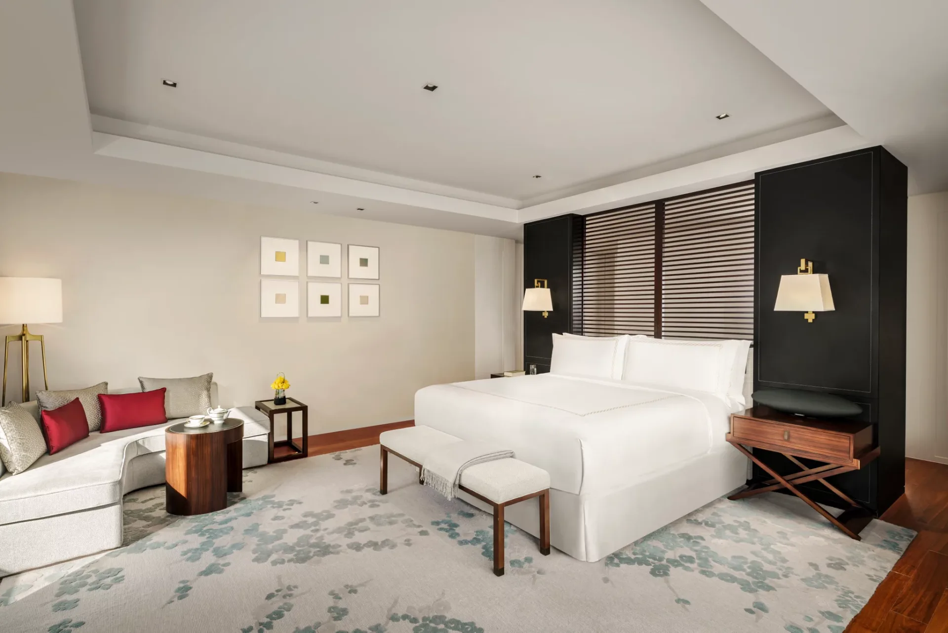 Fairmont Wuhan interior