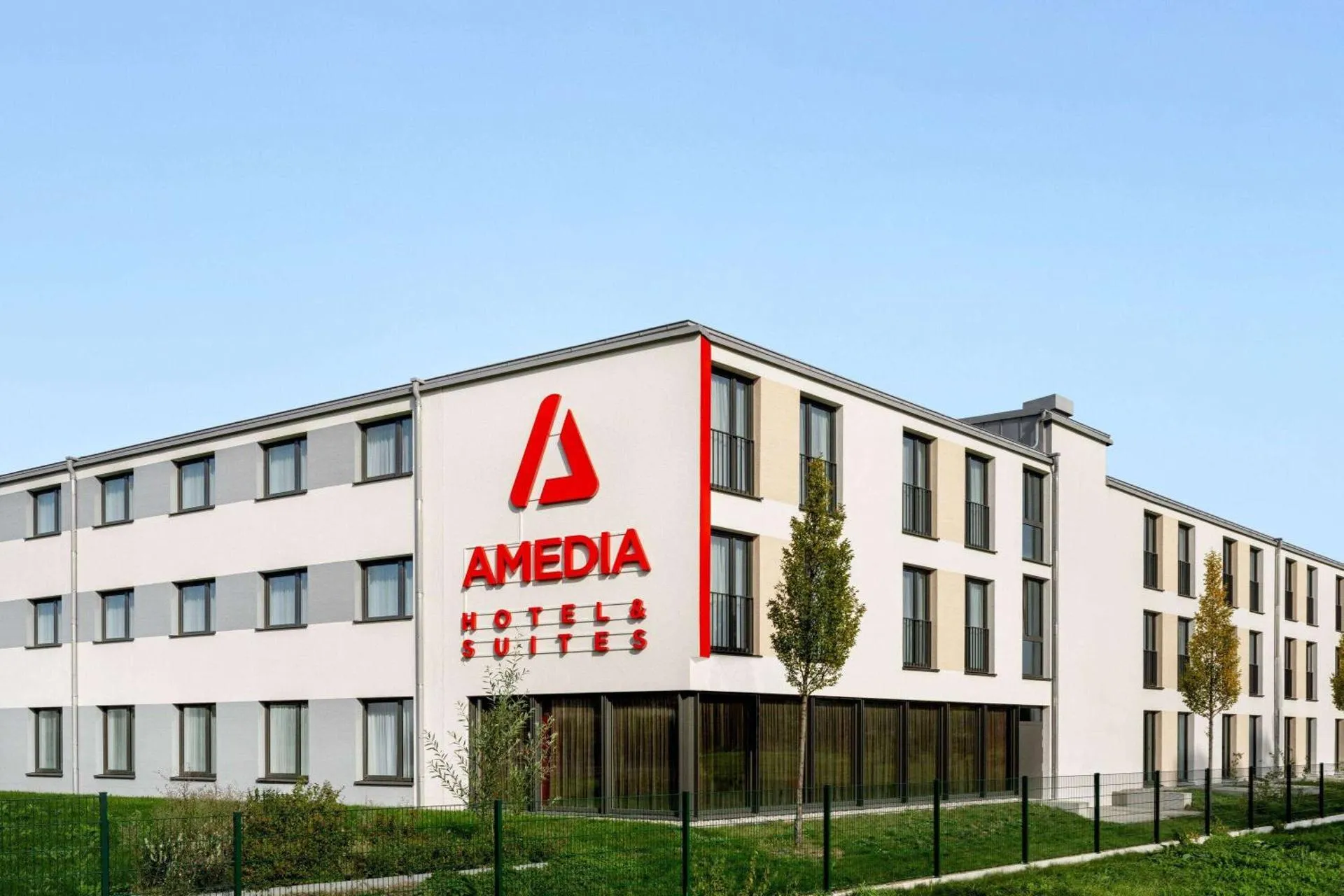 Dog Friendly Hotel $Dachau - $AMEDIA Hotel & Suites Dachau