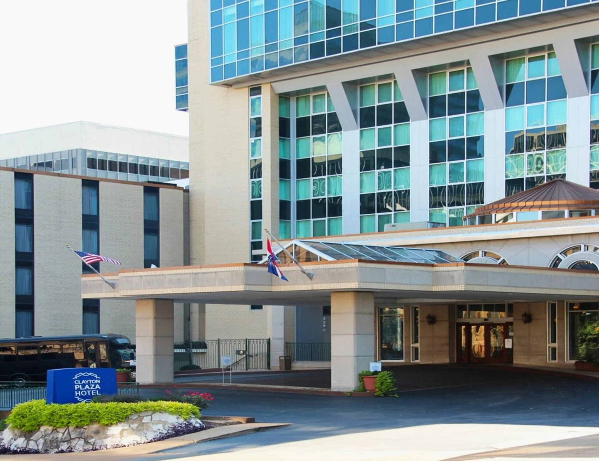 Clayton Plaza Hotel & Extended Stay, a dog friendly hotel in Clayton