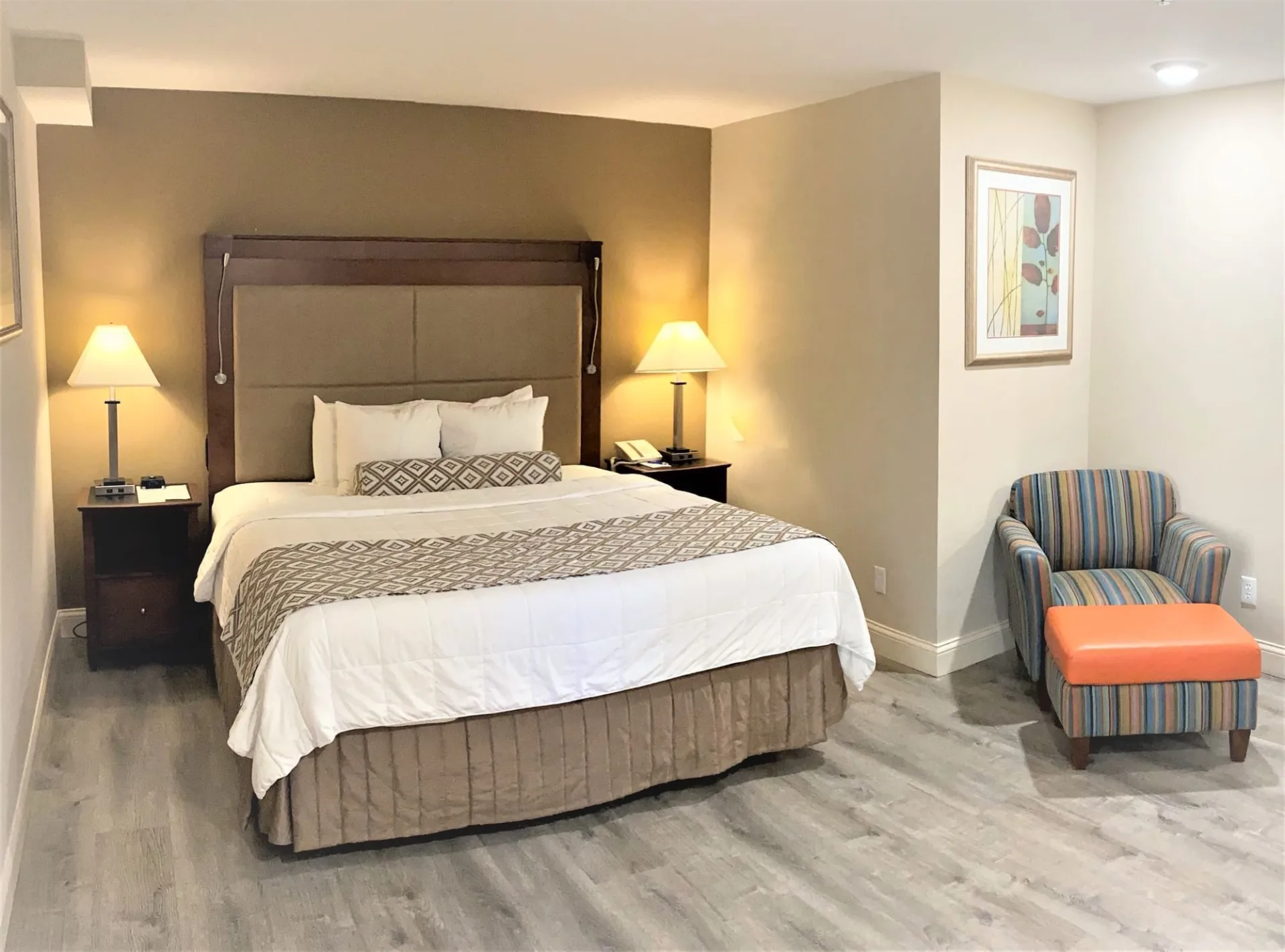 Clayton Plaza Hotel & Extended Stay interior