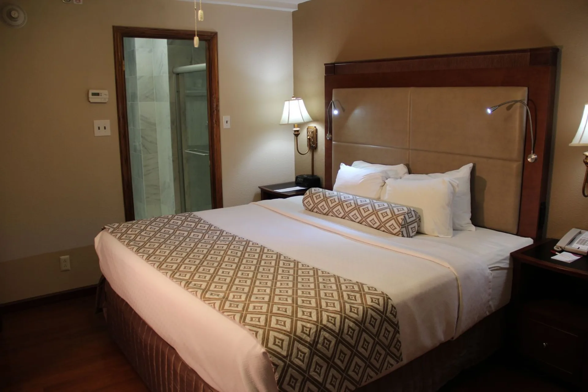 Clayton Plaza Hotel & Extended Stay interior