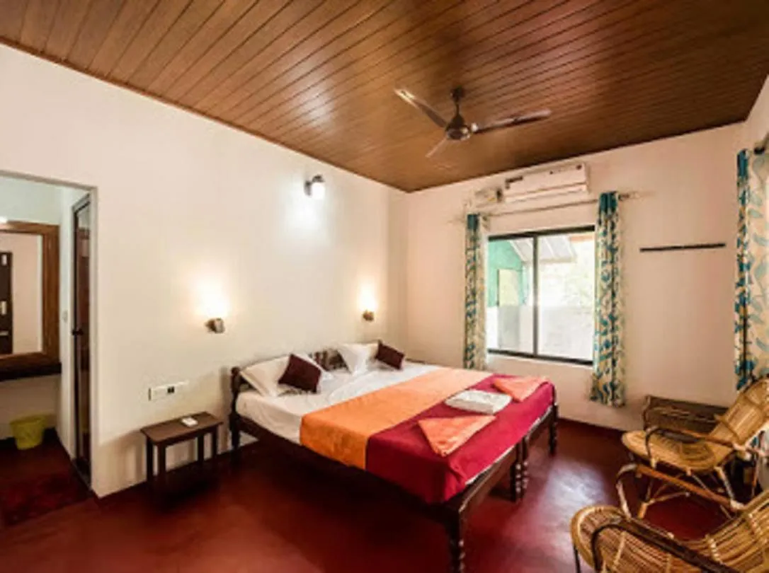 Marari Charlys Homestay