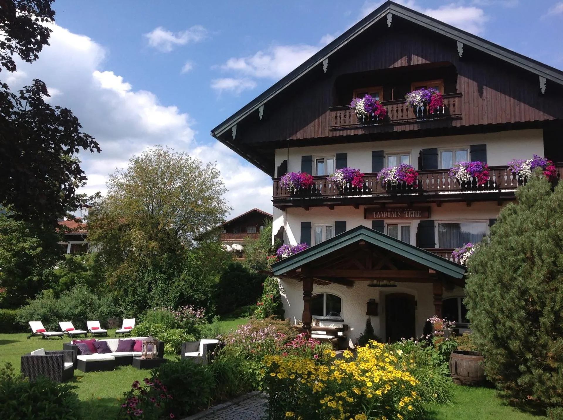 Dog Friendly Hotel $Bad Wiessee - $Landhaus Ertle