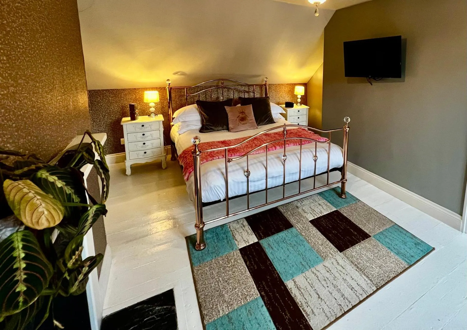 Dog Friendly Inn $Goring - $Miller of Mansfield