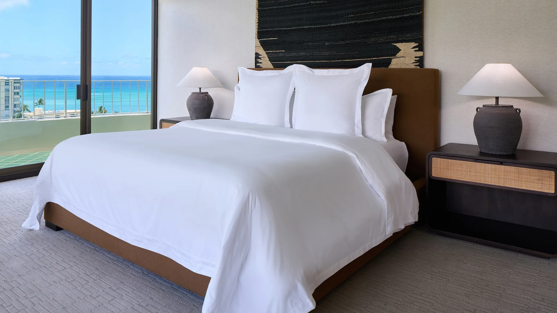 Lotus Honolulu at Diamond Head interior