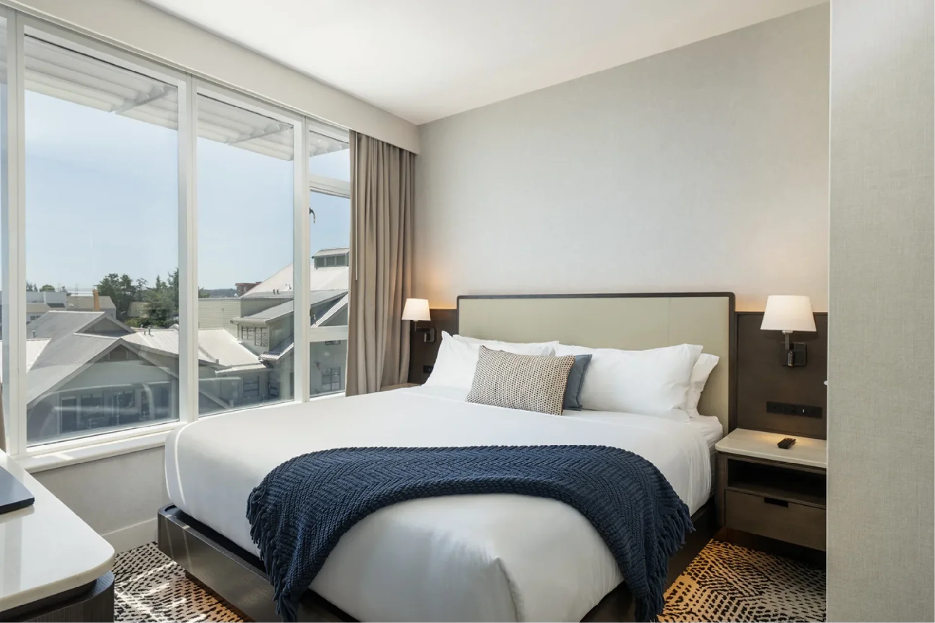 The Sidney Pier Hotel interior