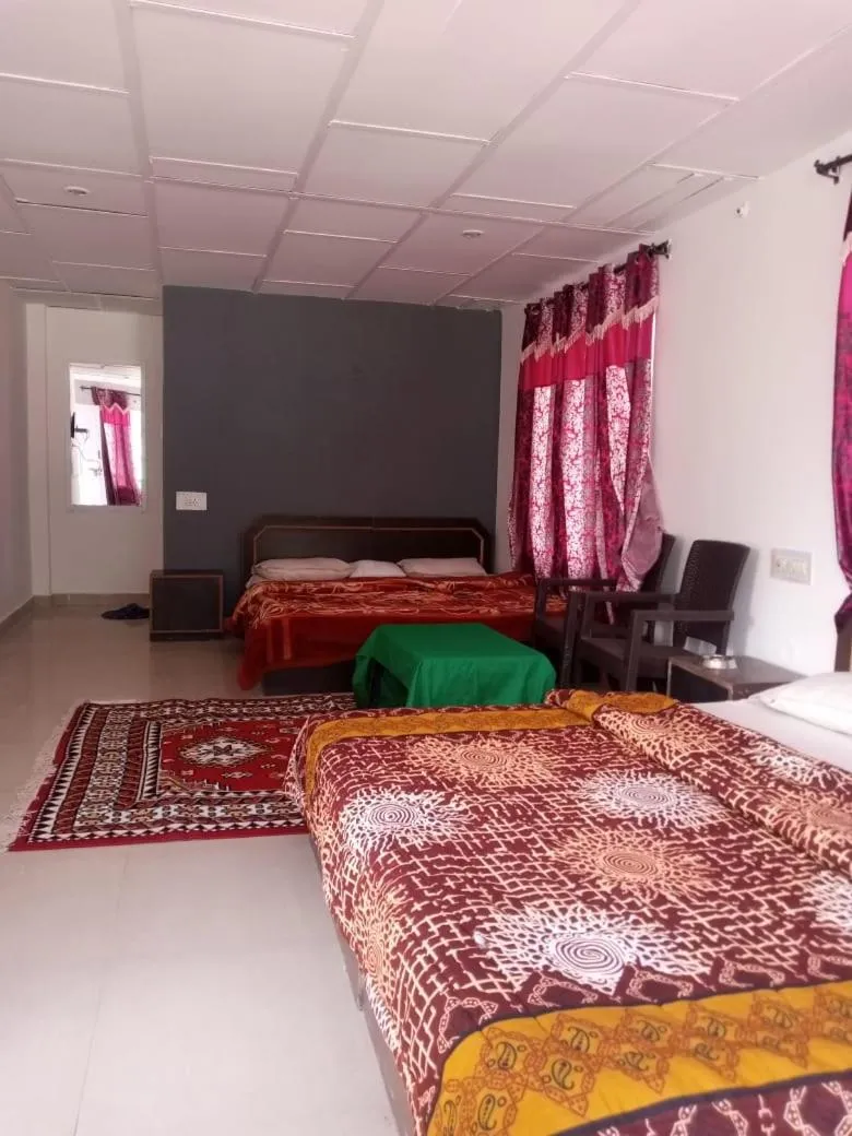 Ayukama Home Stay