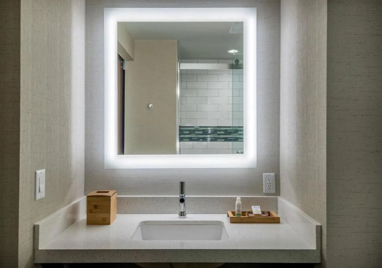 EVEN Hotel New York Times Square South interior