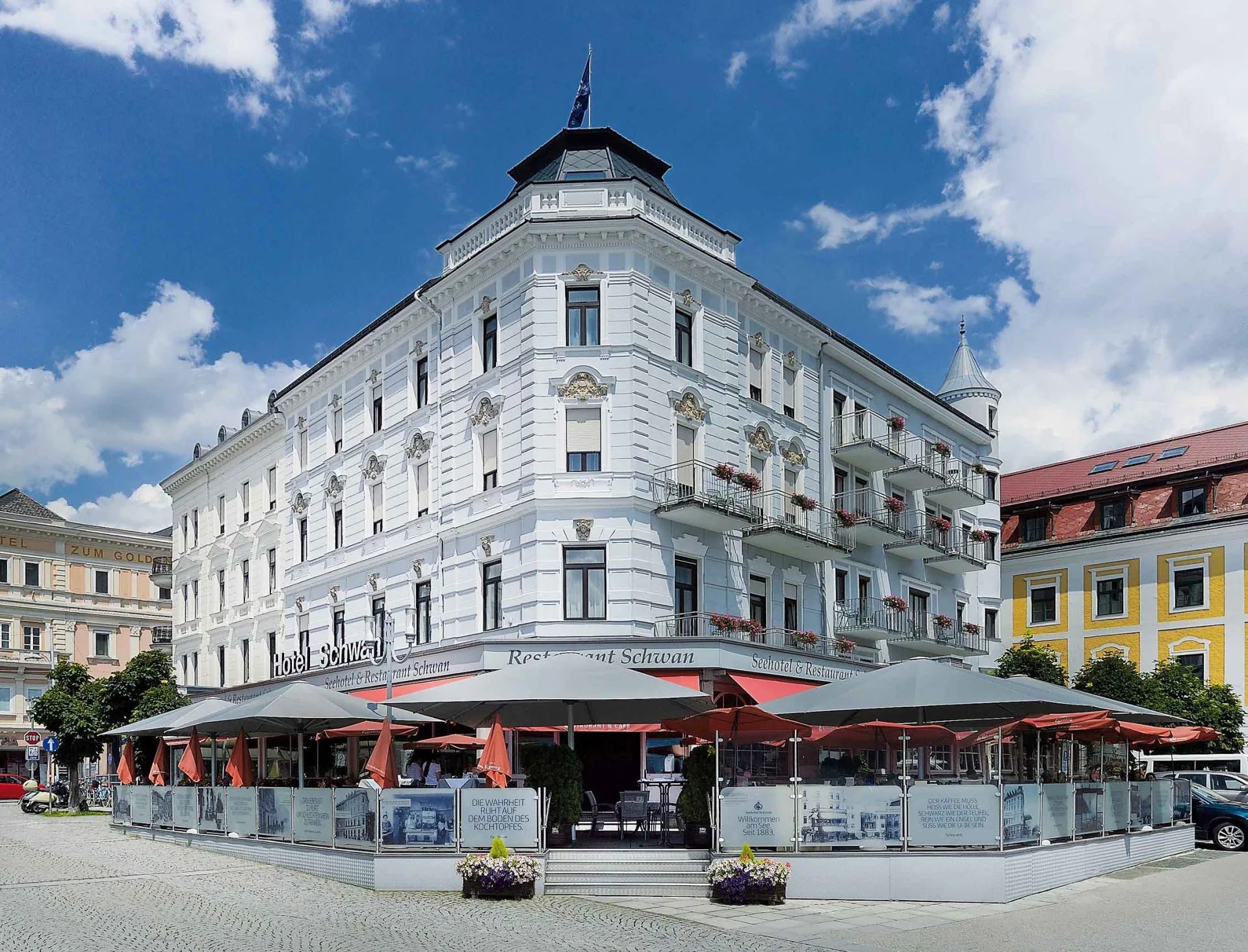 Seehotel Schwan interior