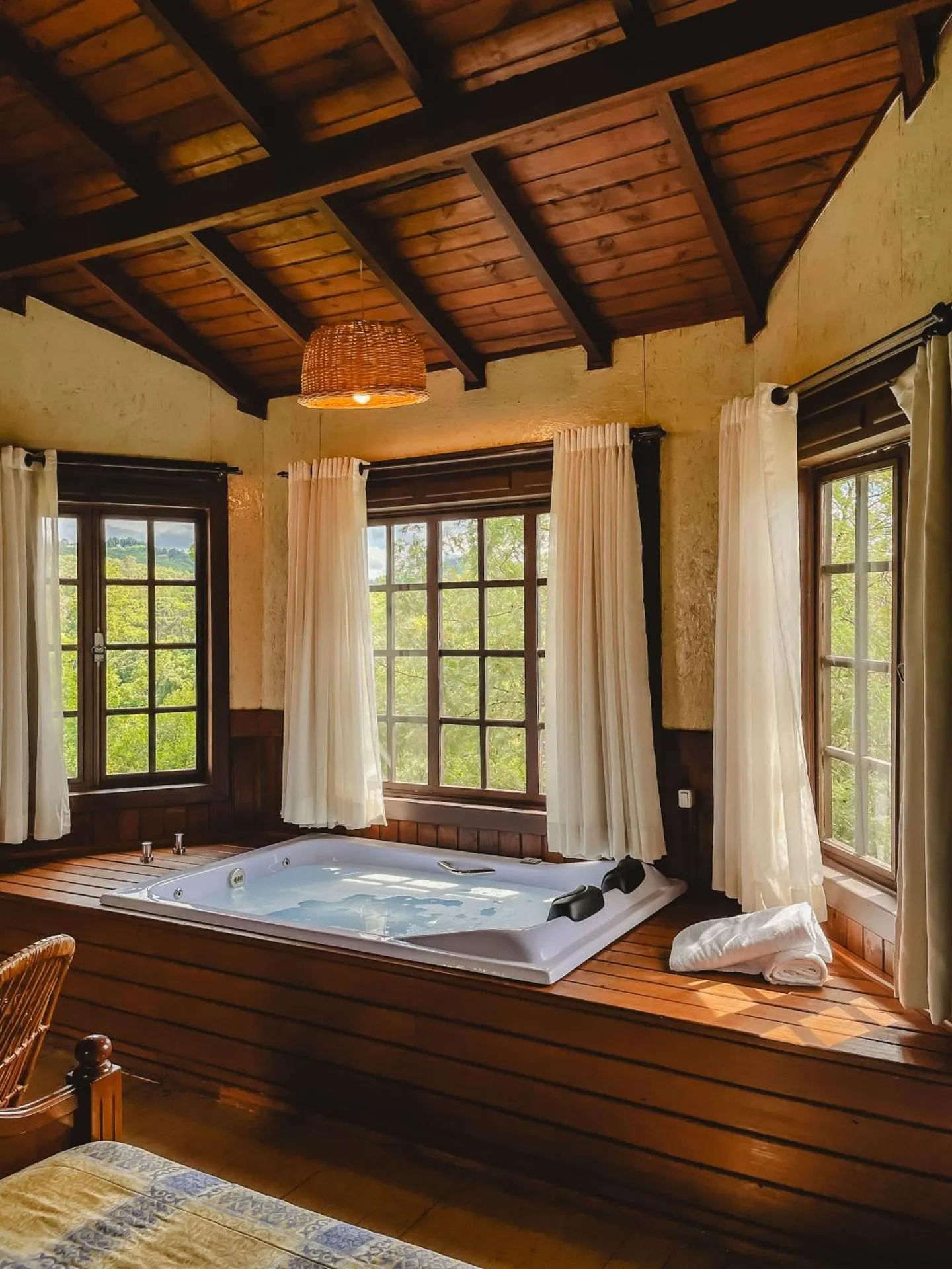 Hotel Pousada Colina de Pedra - GRAMADO