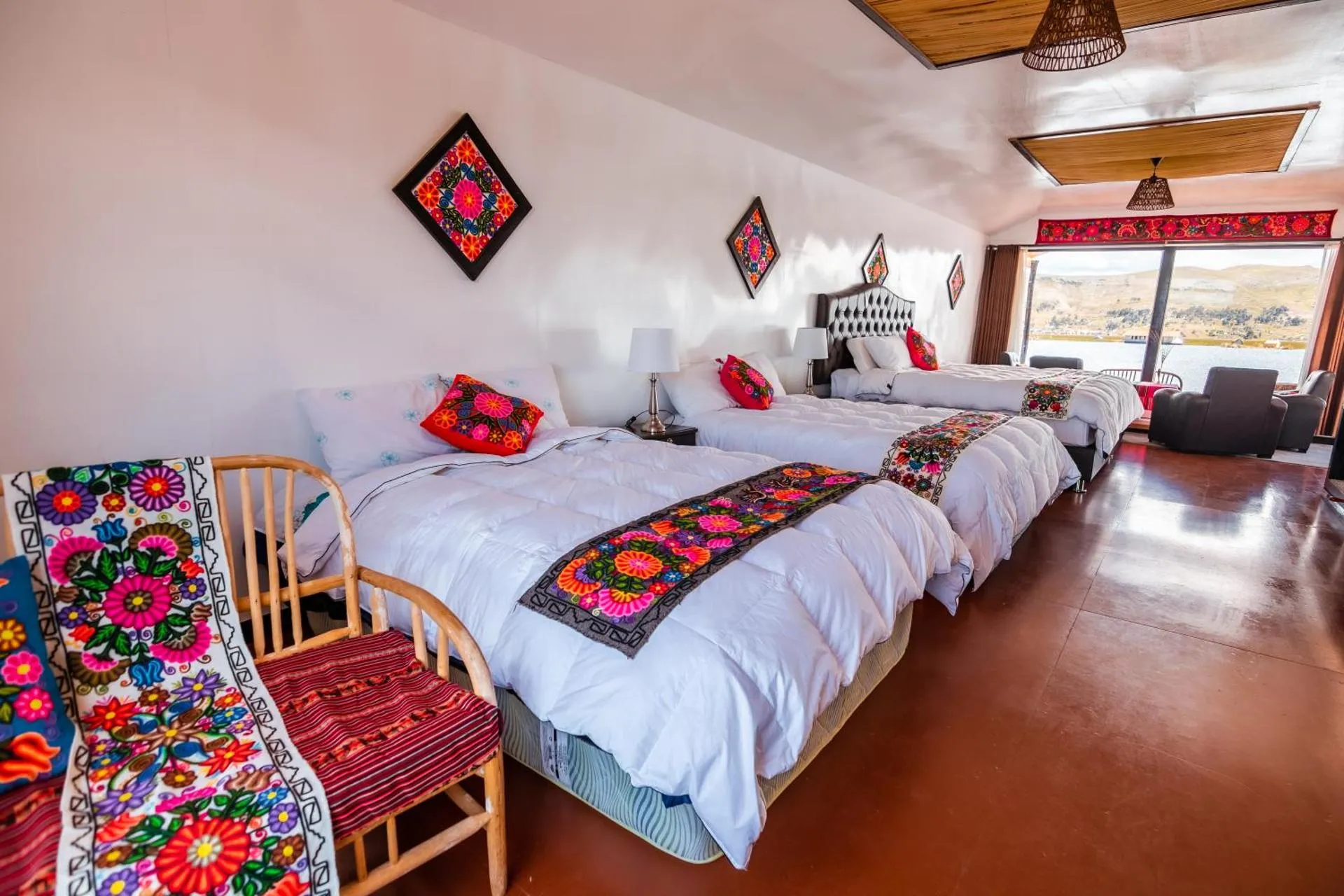 Casitas del Titicaca Peru