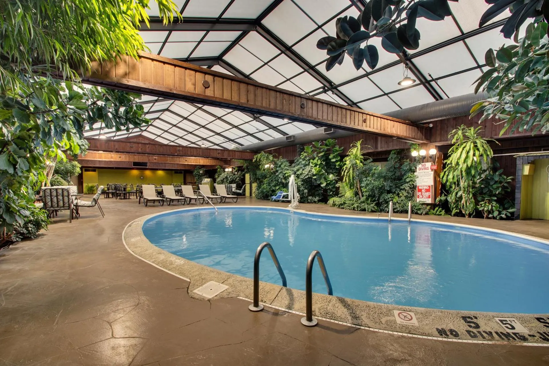 Dog Friendly Hotel $Elizabethtown - $Wingfield Inn & Suites