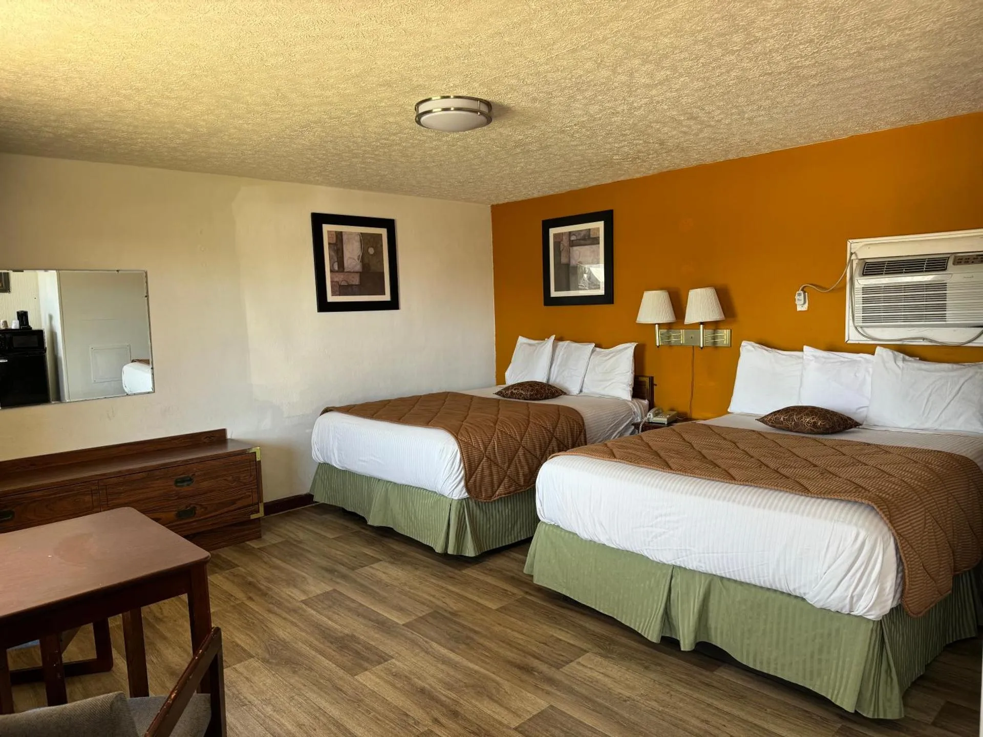 royal inn