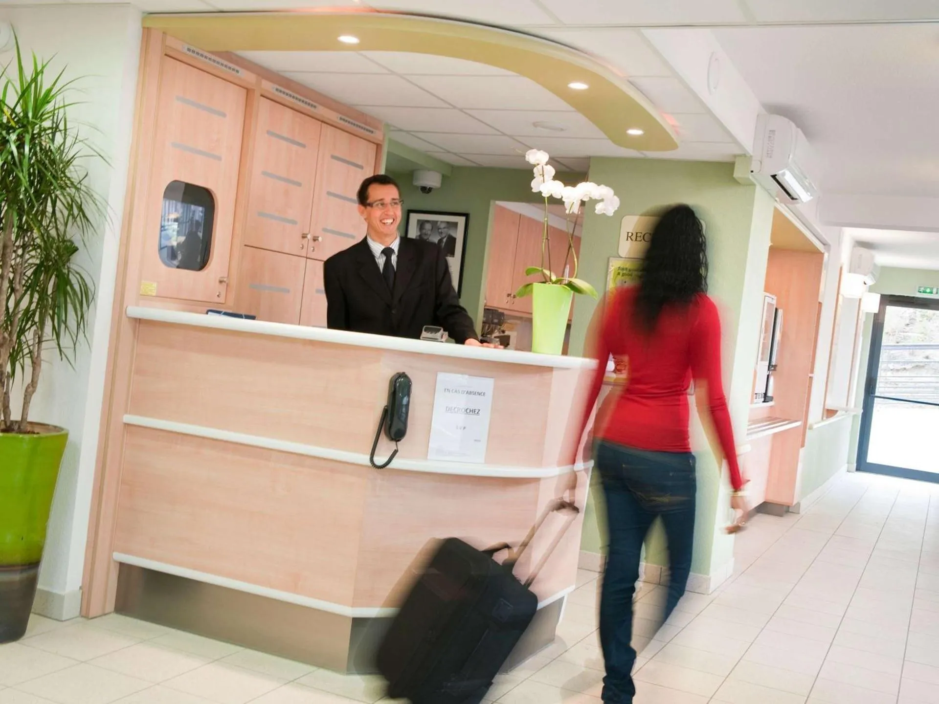 Dog Friendly Hotel $Schönefeld - $ibis budget Berlin Airport Schönefeld
