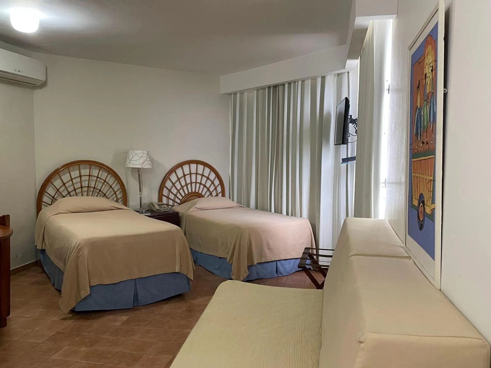 Aparta Hotel Plaza del Sol